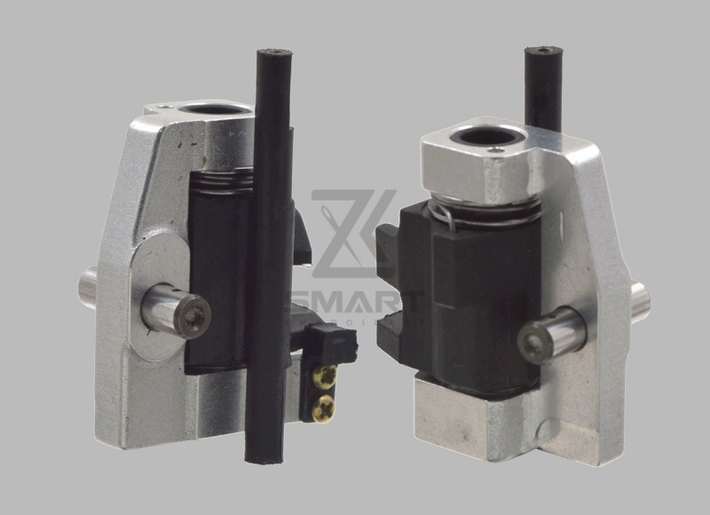 刺繍機用のニードルバーモータードライブレサコーターアセンブリスペアパーツA01M04